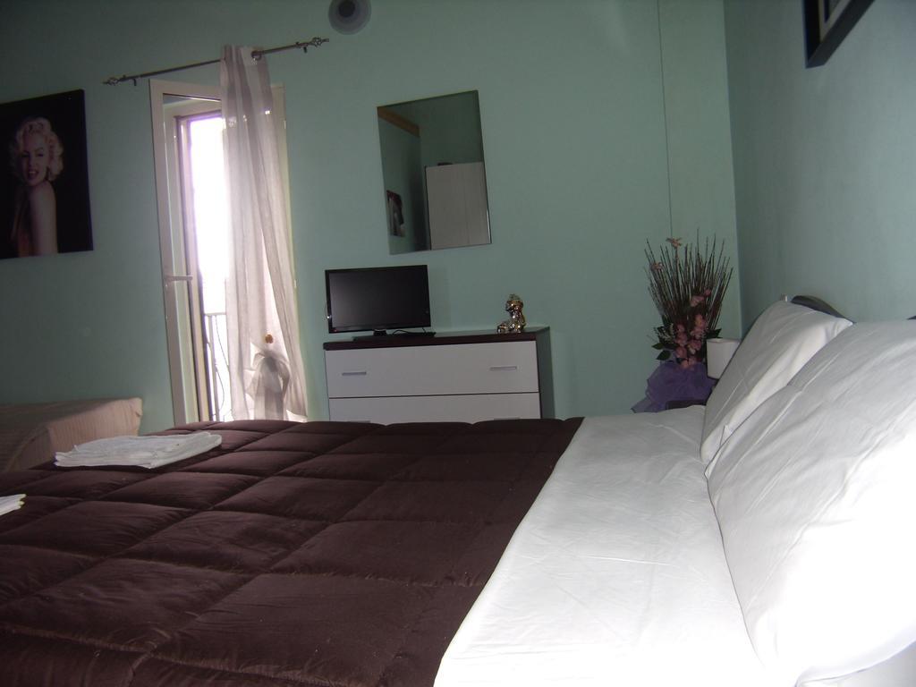 Casa Vacanza La Rondine Valmontone Ngoại thất bức ảnh