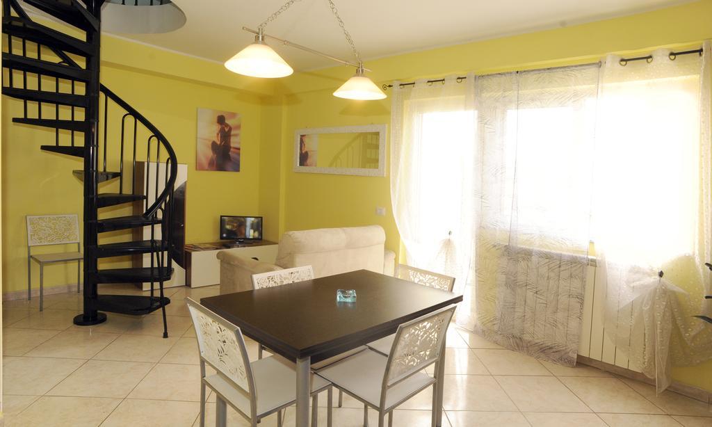 Casa Vacanza La Rondine Valmontone Ngoại thất bức ảnh