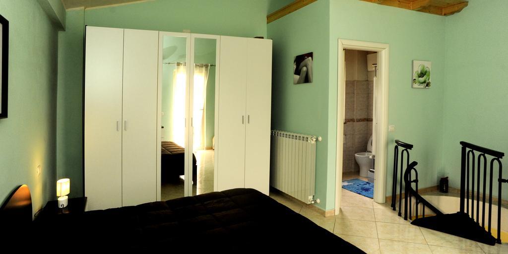 Casa Vacanza La Rondine Valmontone Ngoại thất bức ảnh